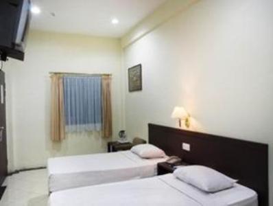 Garuda Citra Hotel Medan Room photo